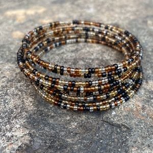 Women’s beaded bracelet